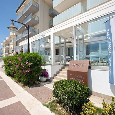Hotel Astoria Caorle Kültér fotó