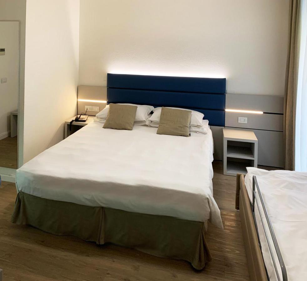 Hotel Astoria Caorle Kültér fotó
