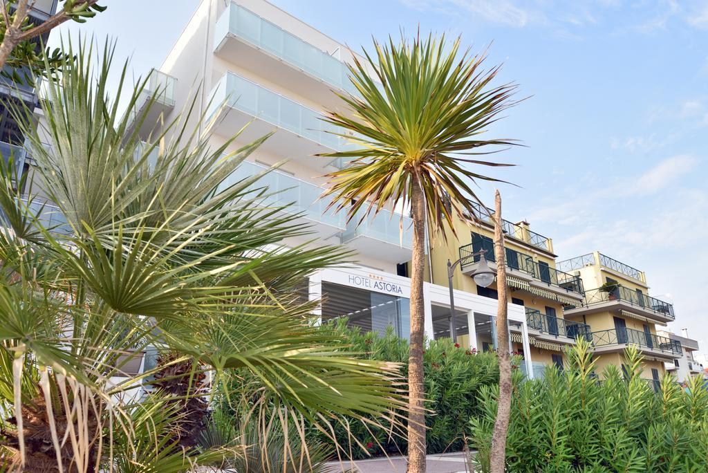 Hotel Astoria Caorle Kültér fotó